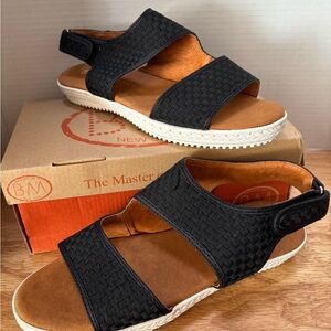 Brand New Women’s Bernie Mev Black Sandals Size EU 41 US 10